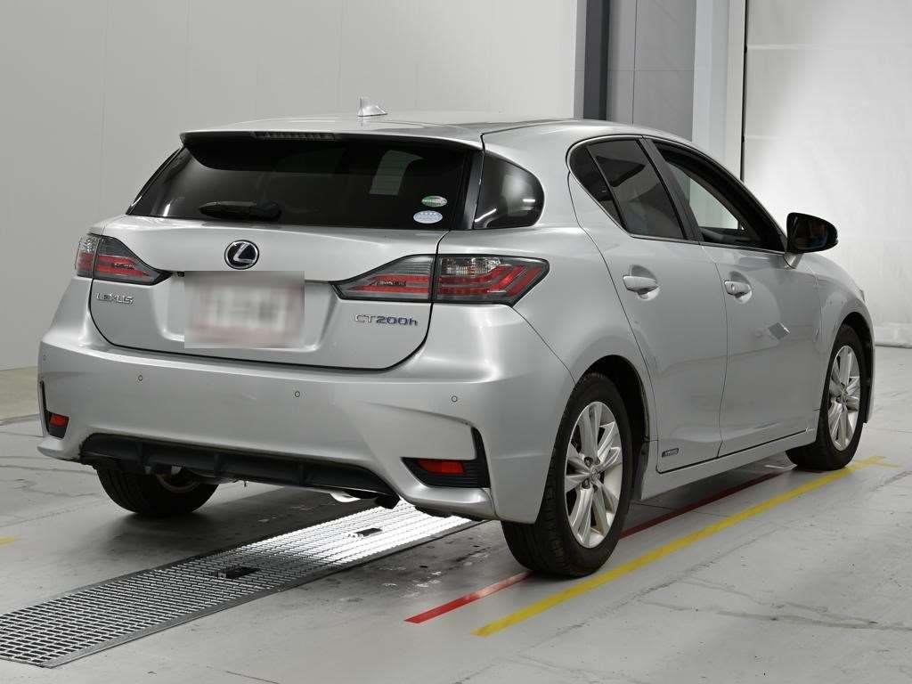 2015 Lexus CT200H