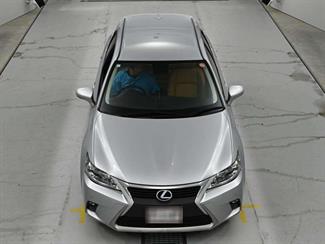 2015 Lexus CT200H - Thumbnail