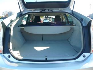 2014 Toyota Prius - Thumbnail