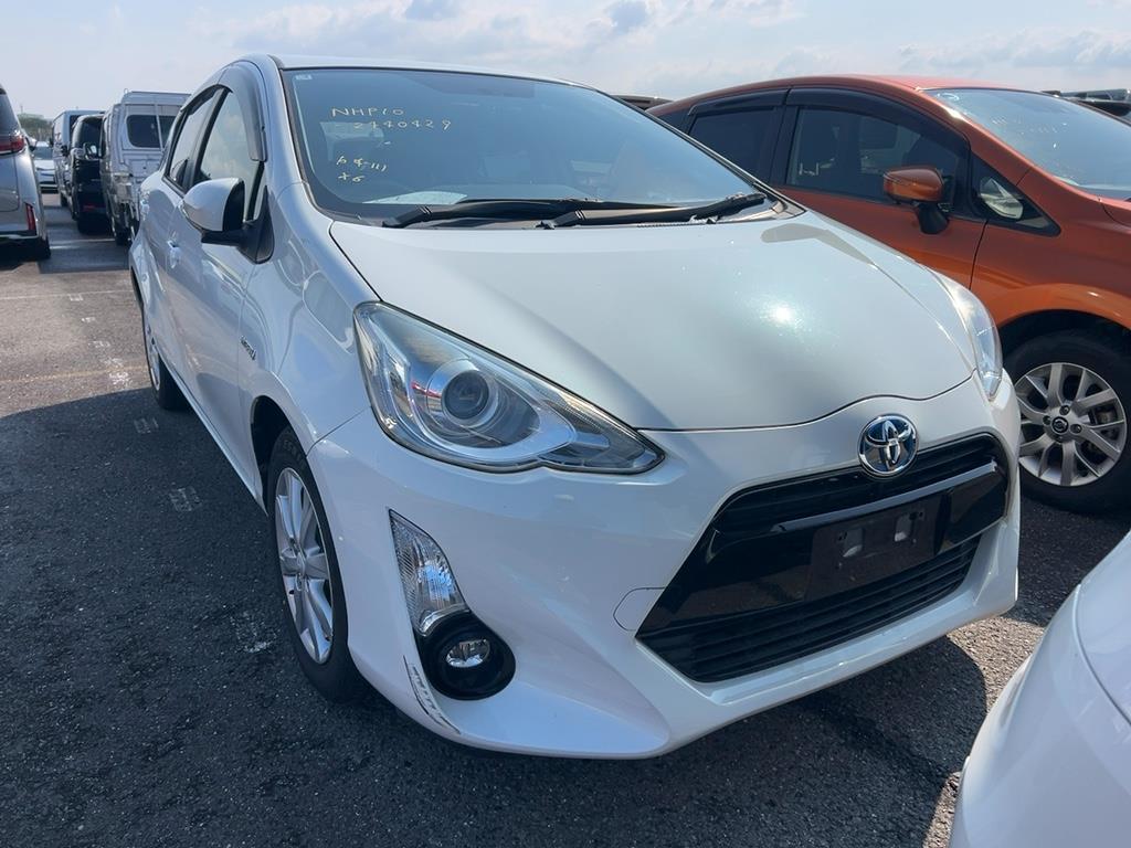 2015 Toyota Aqua
