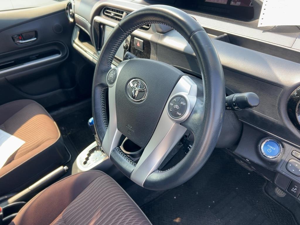 2015 Toyota Aqua