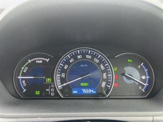 2020 Toyota Esquire - Thumbnail