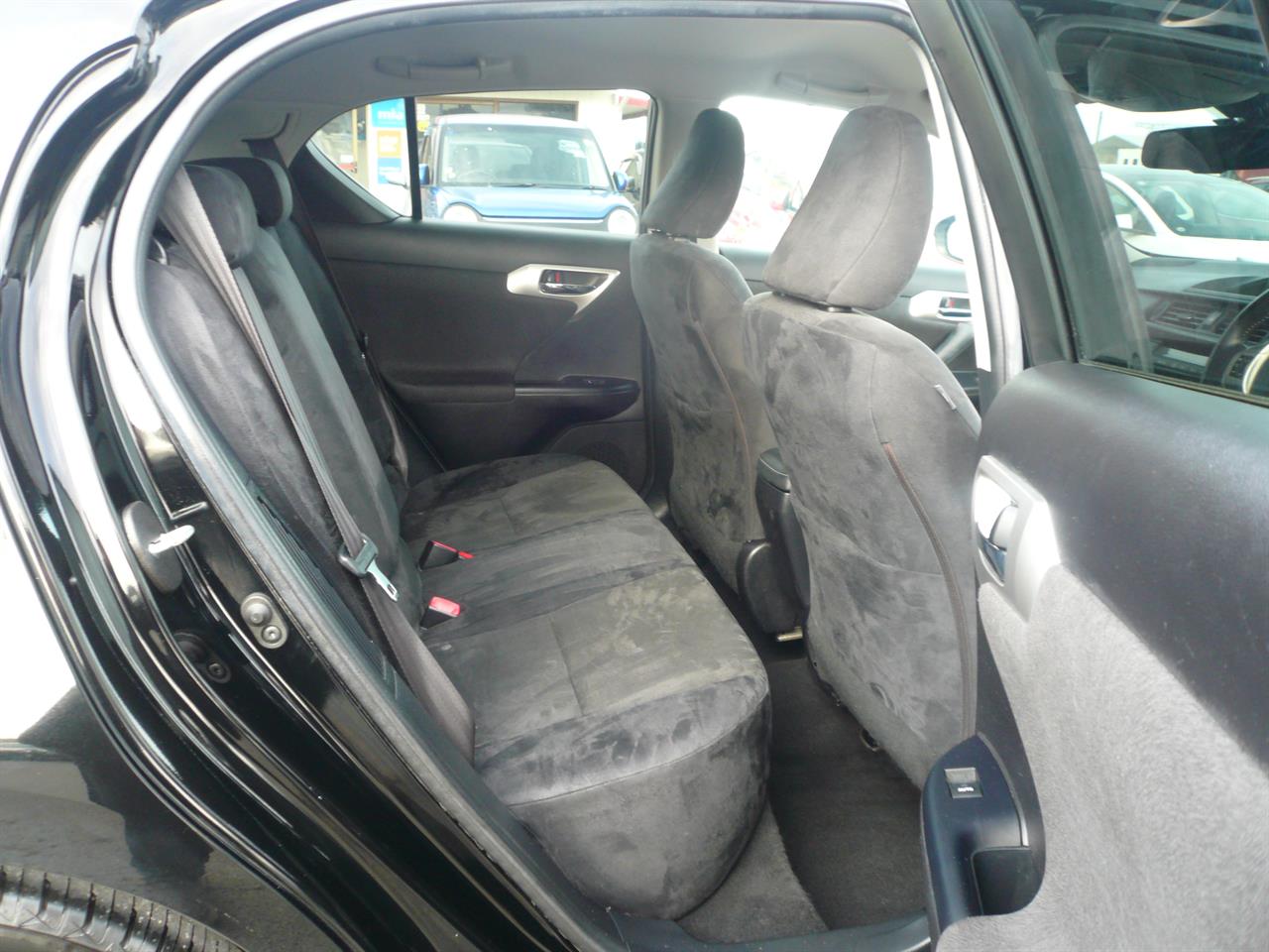 2012 Lexus CT200H