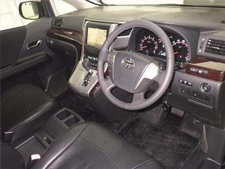 2012 Toyota VELLFIRE - Thumbnail