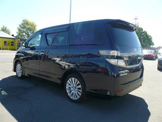 2012 Toyota VELLFIRE - Thumbnail