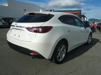 2014 Mazda Axela - Thumbnail