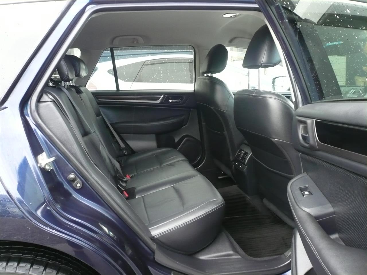 2016 Subaru OUTBACK