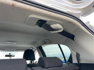 2015 Toyota Aqua - Thumbnail