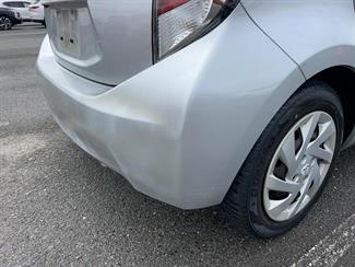 2015 Toyota Aqua - Thumbnail