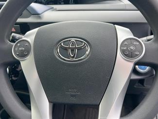 2015 Toyota Aqua - Thumbnail