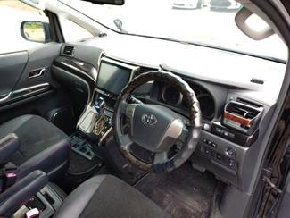 2014 Toyota VELLFIRE - Thumbnail