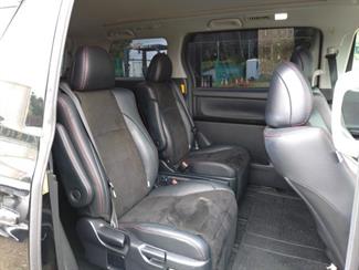 2014 Toyota VELLFIRE - Thumbnail