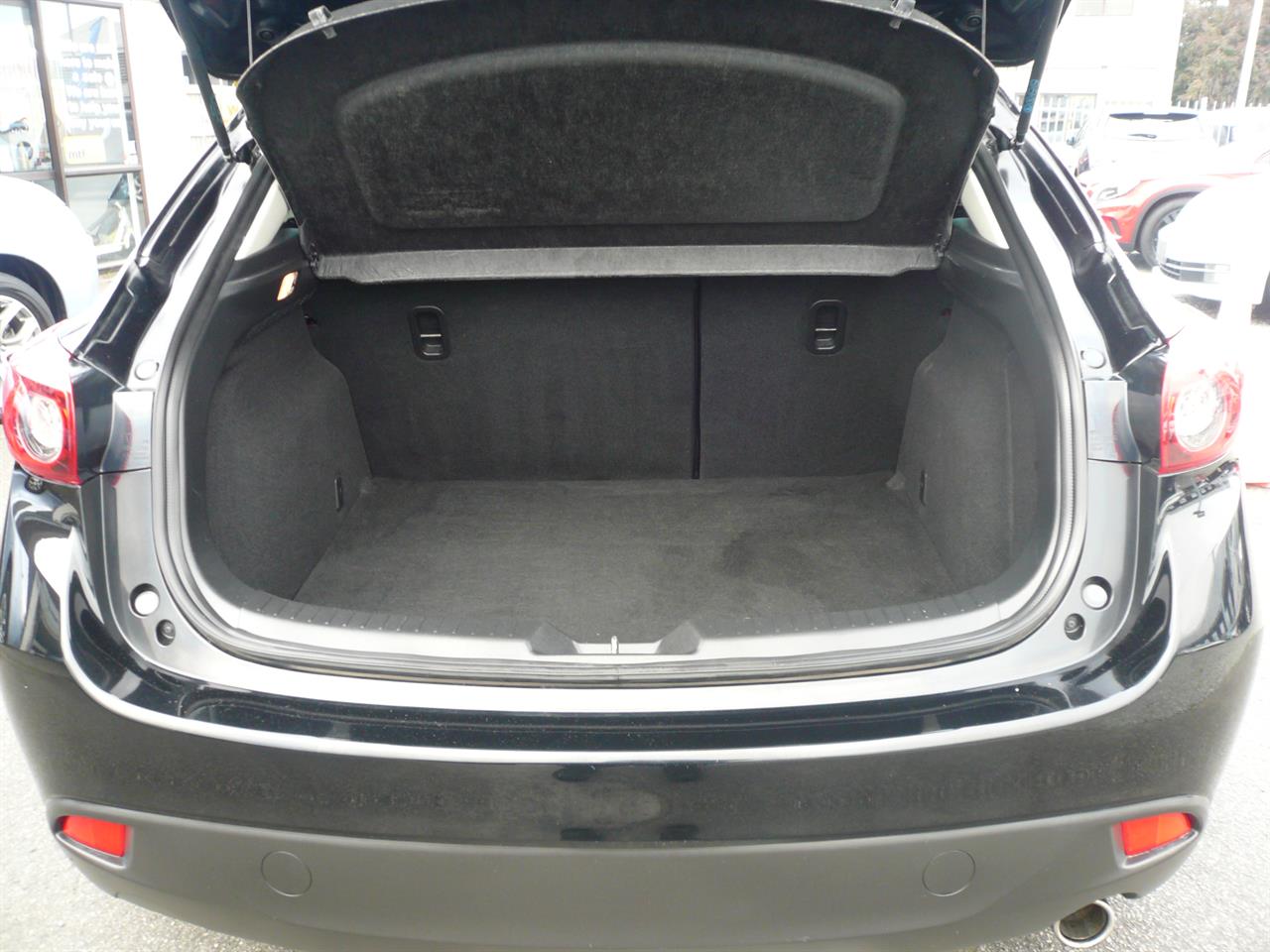 2014 Mazda Axela