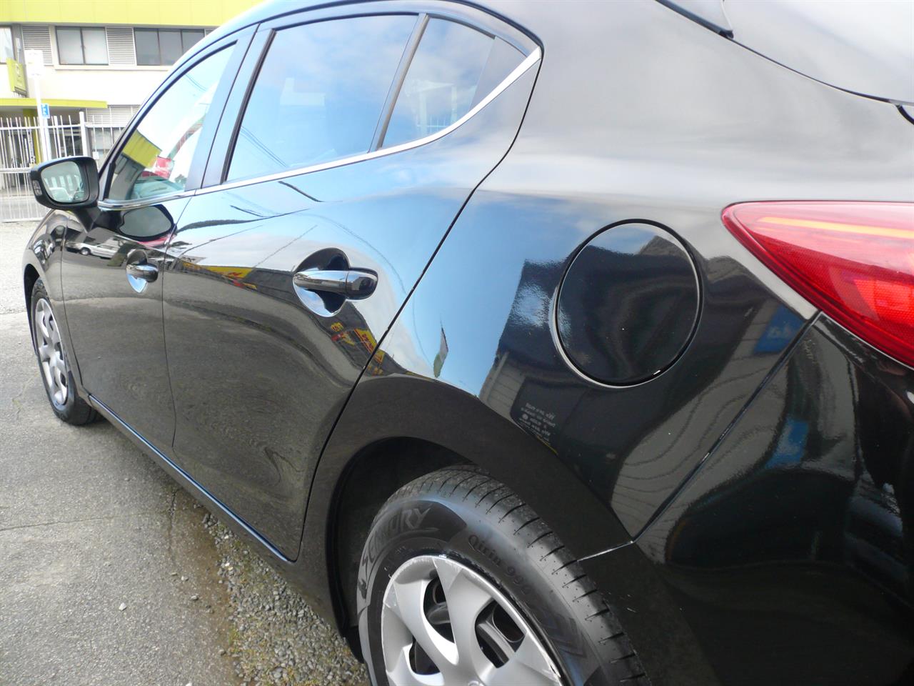 2014 Mazda Axela