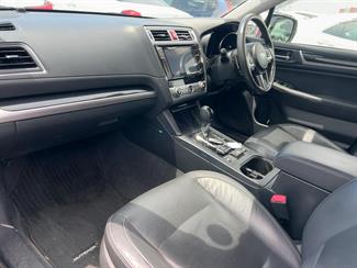 2016 Subaru OUTBACK - Thumbnail