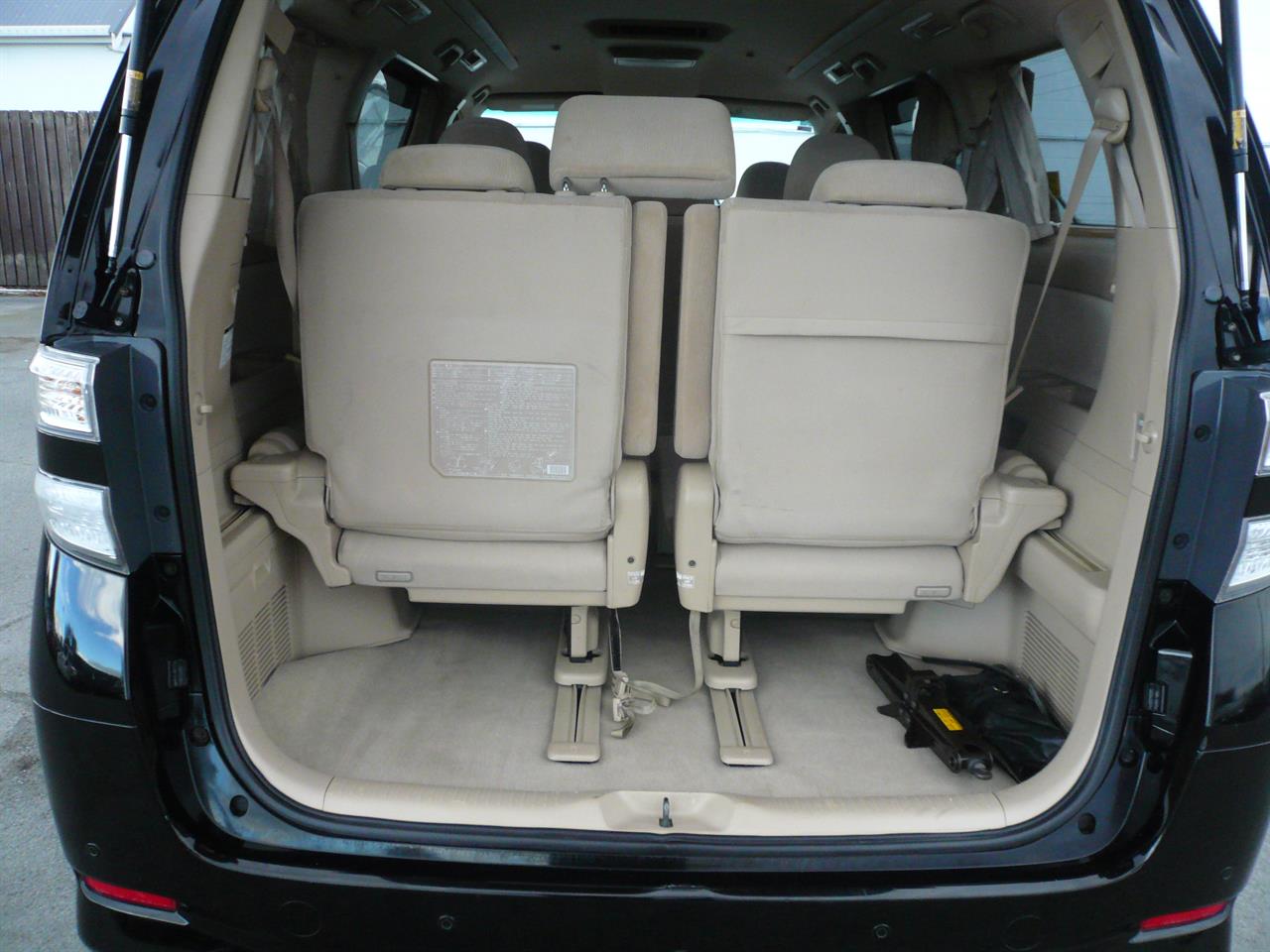 2012 Toyota VELLFIRE