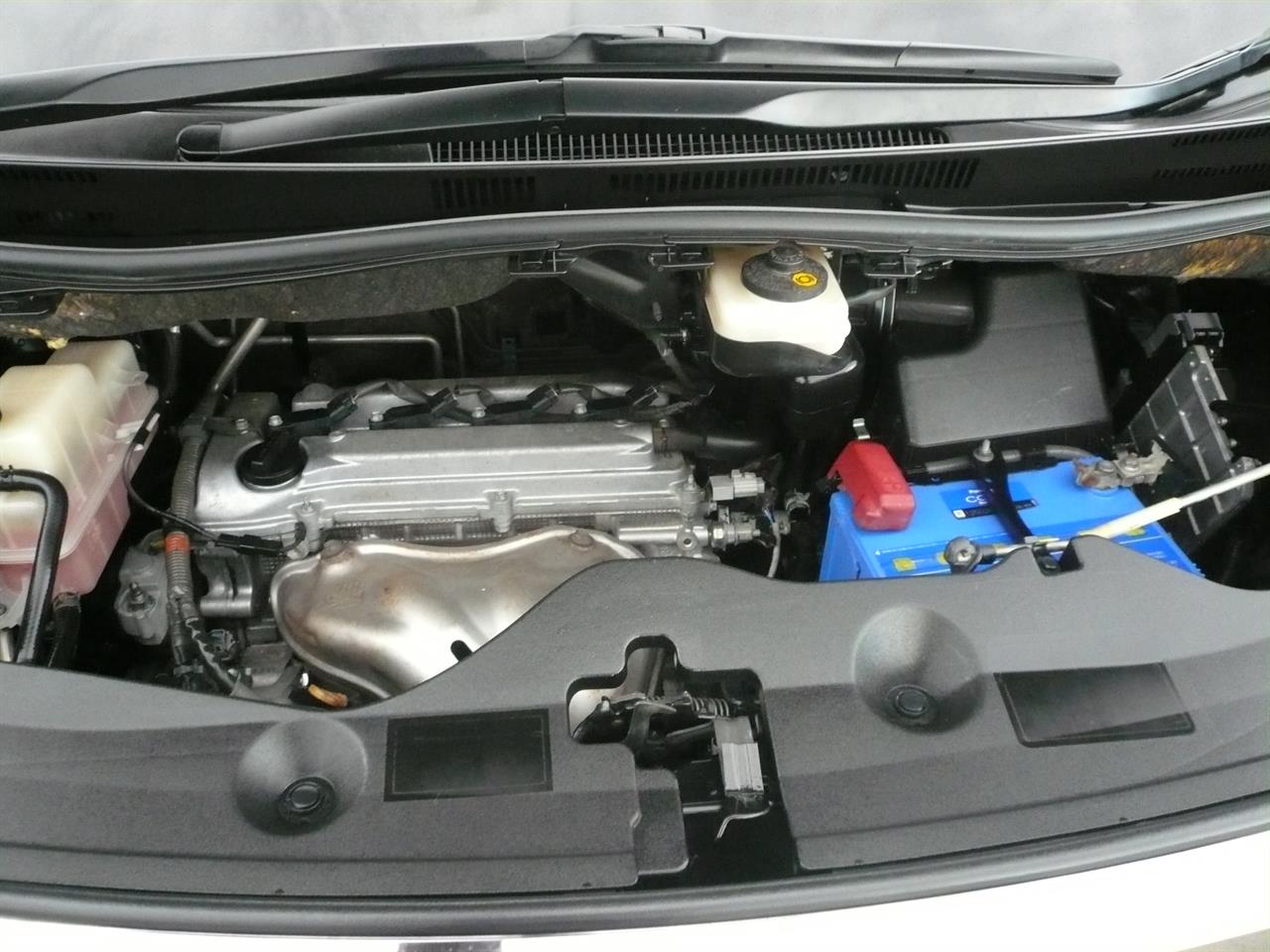 2012 Toyota VELLFIRE