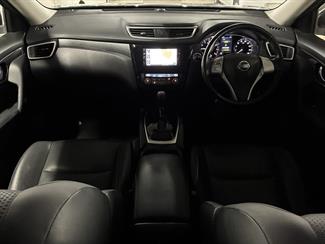 2016 Nissan X-TRAIL - Thumbnail