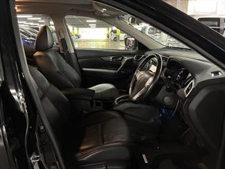 2016 Nissan X-TRAIL - Thumbnail