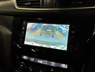 2016 Nissan X-TRAIL - Thumbnail