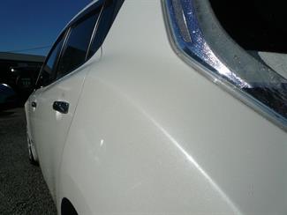 2013 Nissan Leaf 24kwh Gen 2 - Thumbnail
