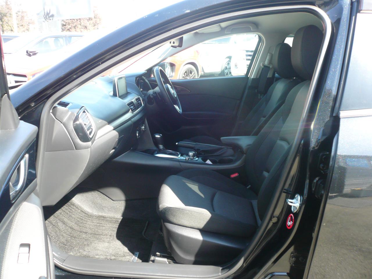 2015 Mazda Axela