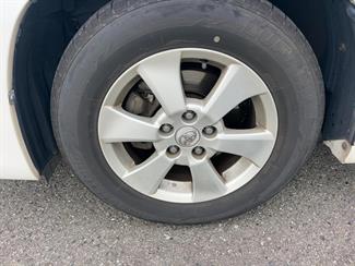 2012 Toyota Alphard - Thumbnail