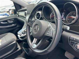 2019 Mercedes-Benz V 220 d - Thumbnail