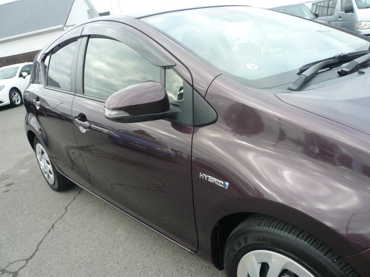 2016 Toyota Aqua