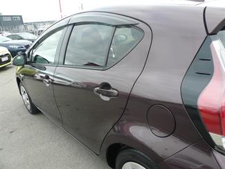 2016 Toyota Aqua - Thumbnail