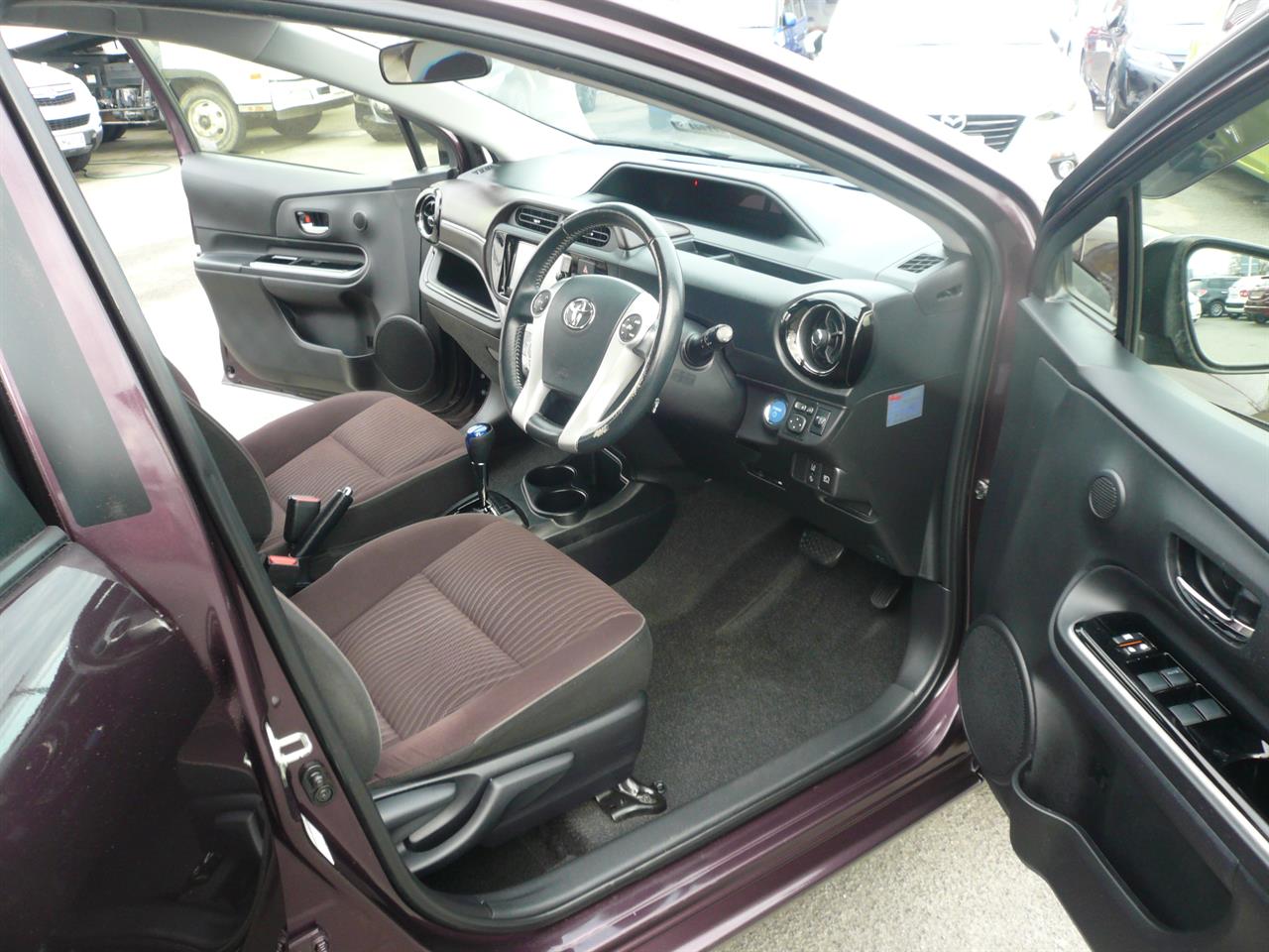 2016 Toyota Aqua