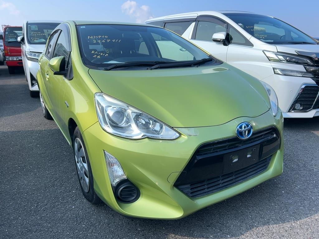 2015 Toyota Aqua