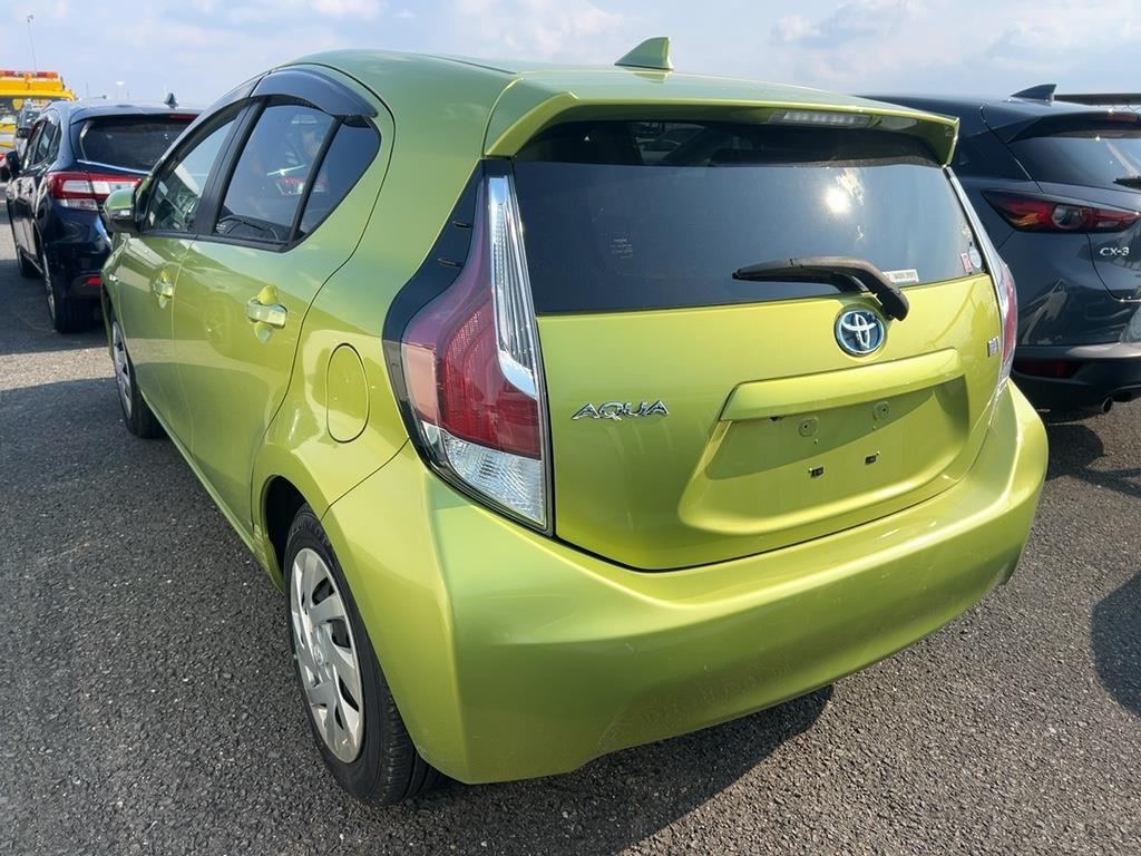 2015 Toyota Aqua