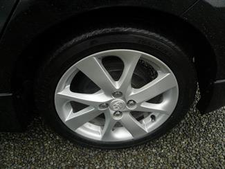2012 Toyota Aqua - Thumbnail