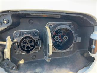 2014 Mitsubishi Outlander - Thumbnail