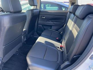 2014 Mitsubishi Outlander - Thumbnail