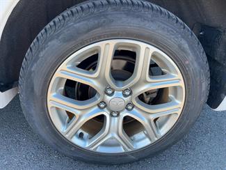 2014 Mitsubishi Outlander - Thumbnail