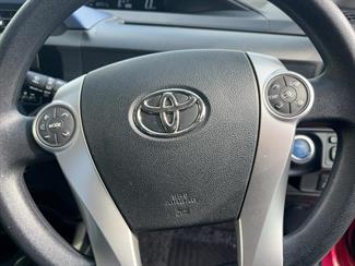 2015 Toyota Aqua - Thumbnail