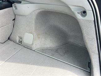 2015 Toyota Prius - Thumbnail