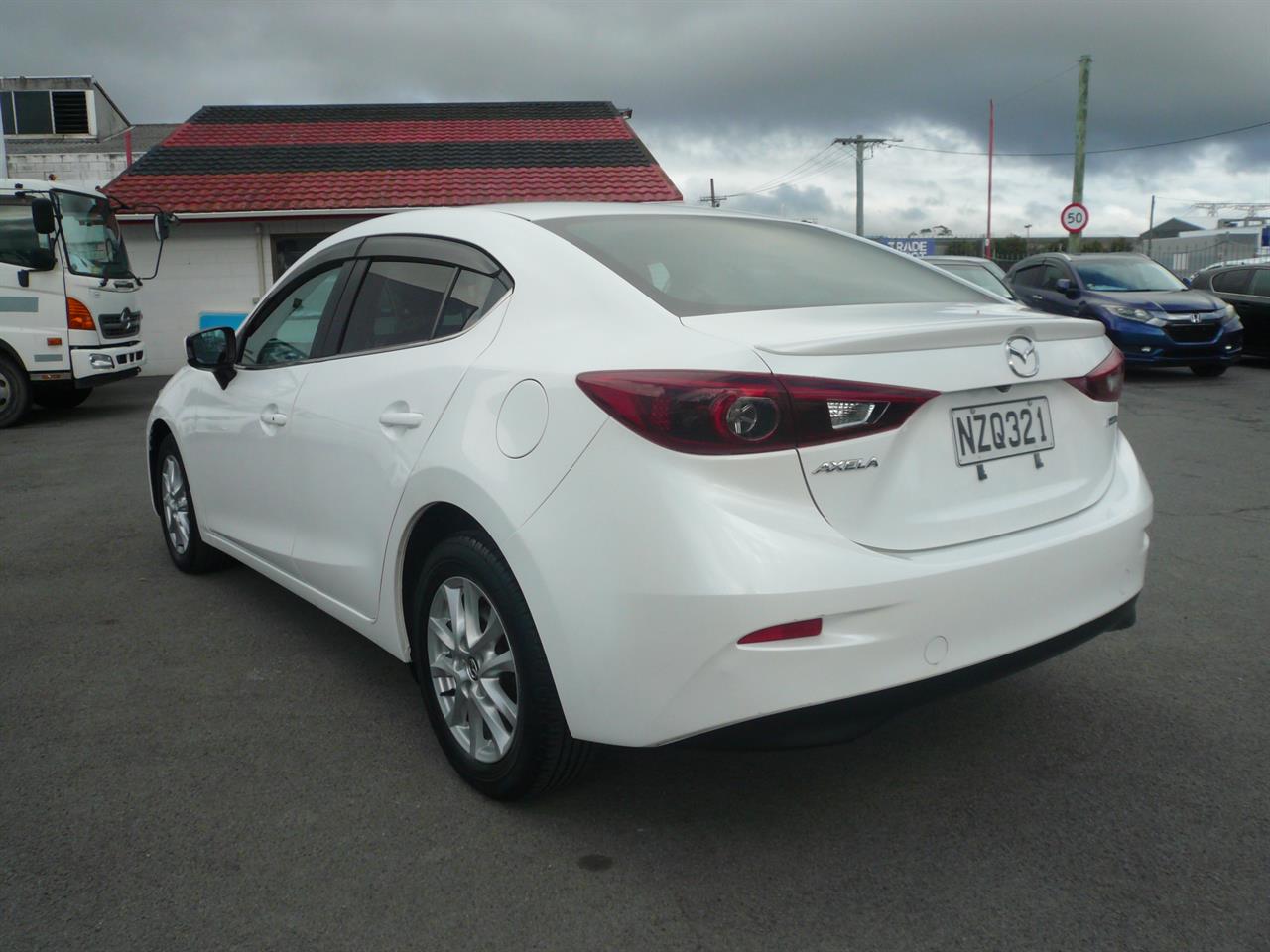 2014 Mazda Axela