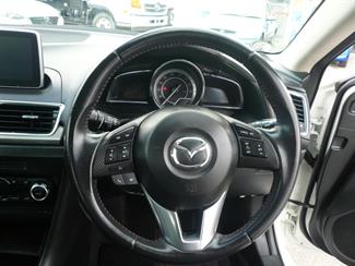2014 Mazda Axela - Thumbnail