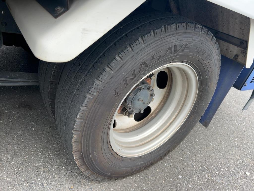 2020 Mitsubishi CANTER