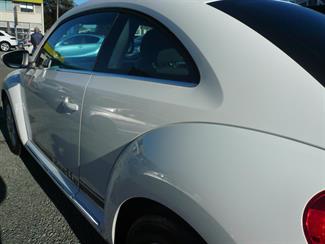 2014 Volkswagen beetle - Thumbnail