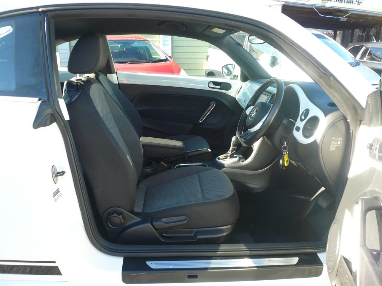 2014 Volkswagen beetle