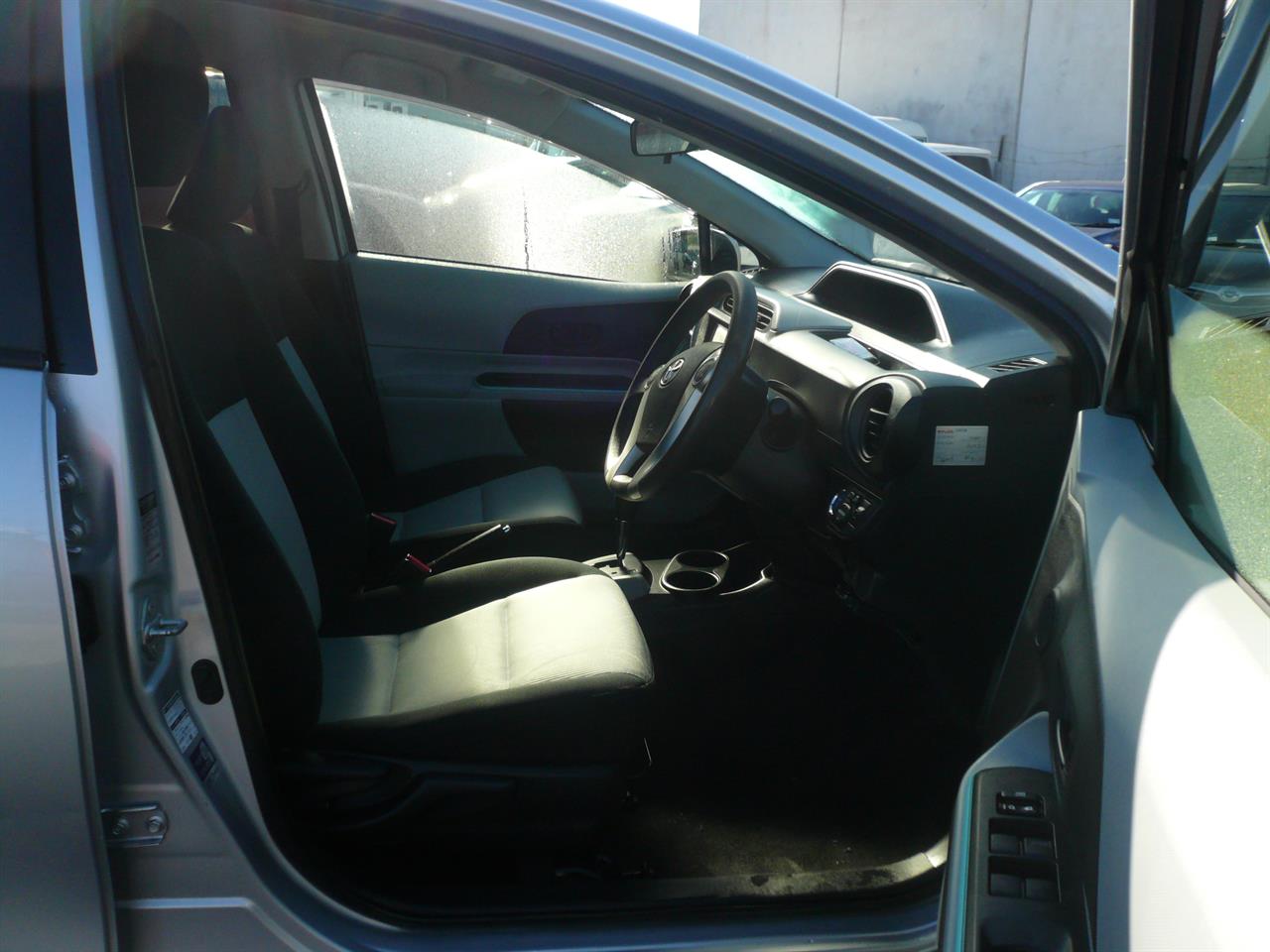 2012 Toyota Aqua