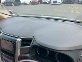 2012 Toyota Alphard - Thumbnail