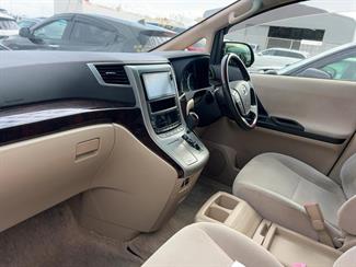2012 Toyota Alphard - Thumbnail