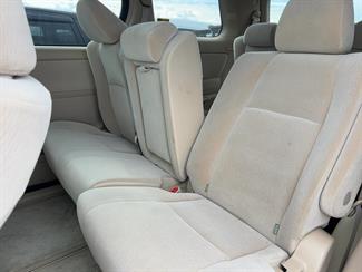 2012 Toyota Alphard - Thumbnail