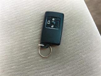 2012 Toyota Alphard - Thumbnail