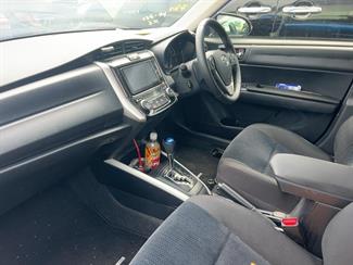 2014 Toyota Corolla Fielder - Thumbnail